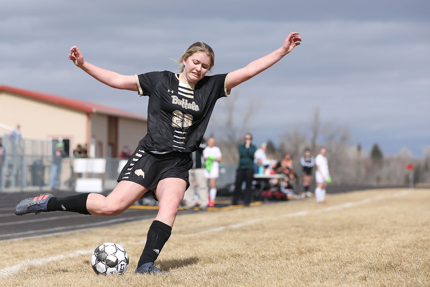 Sarah Clason launches the ball back into the box